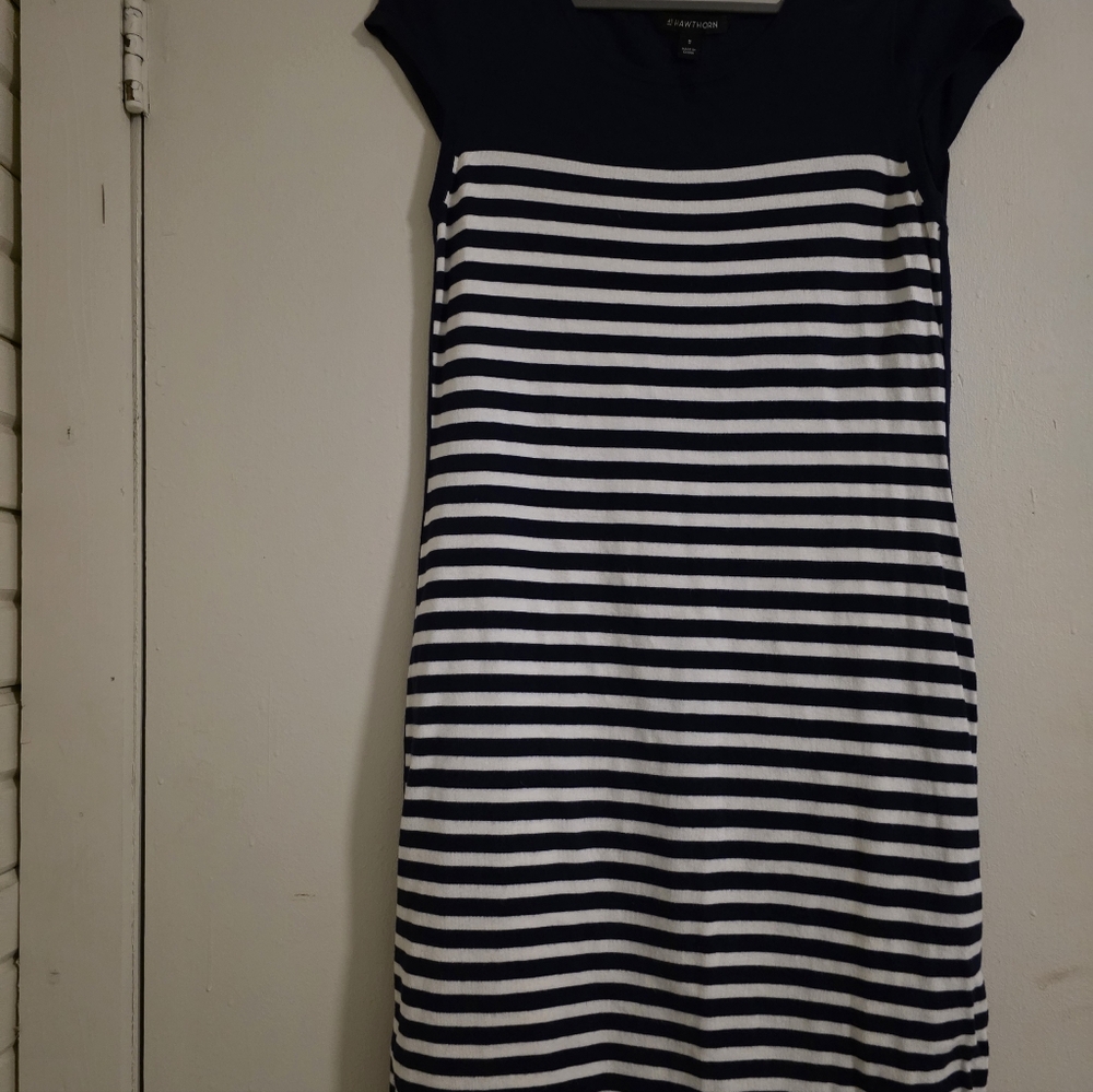 41 Hawthorn Navy Blue Garment